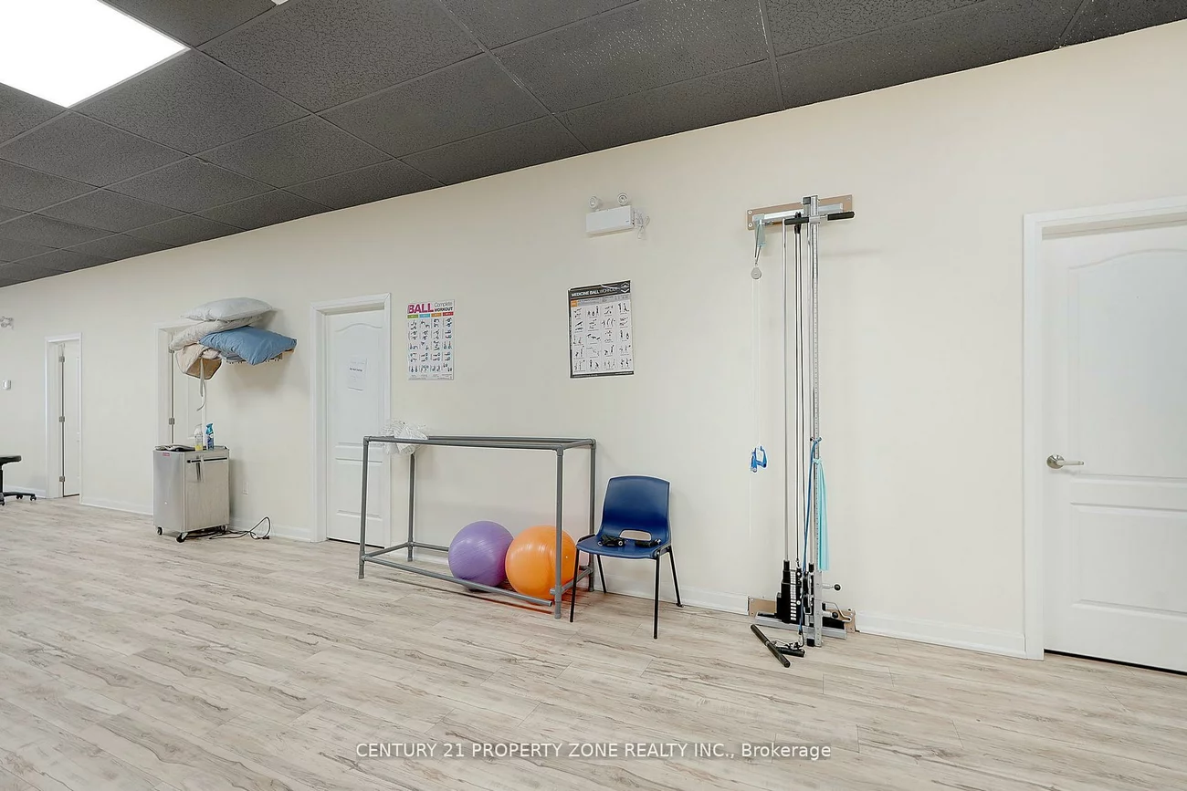 18371, Hurontario, Caledon Village, Caledon