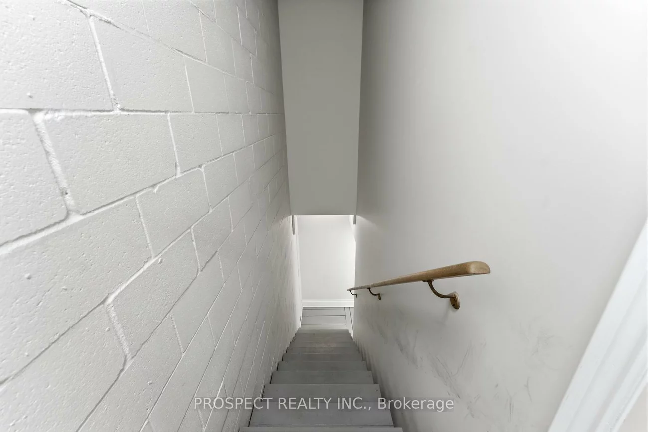 365, Healey, Bolton West, Caledon