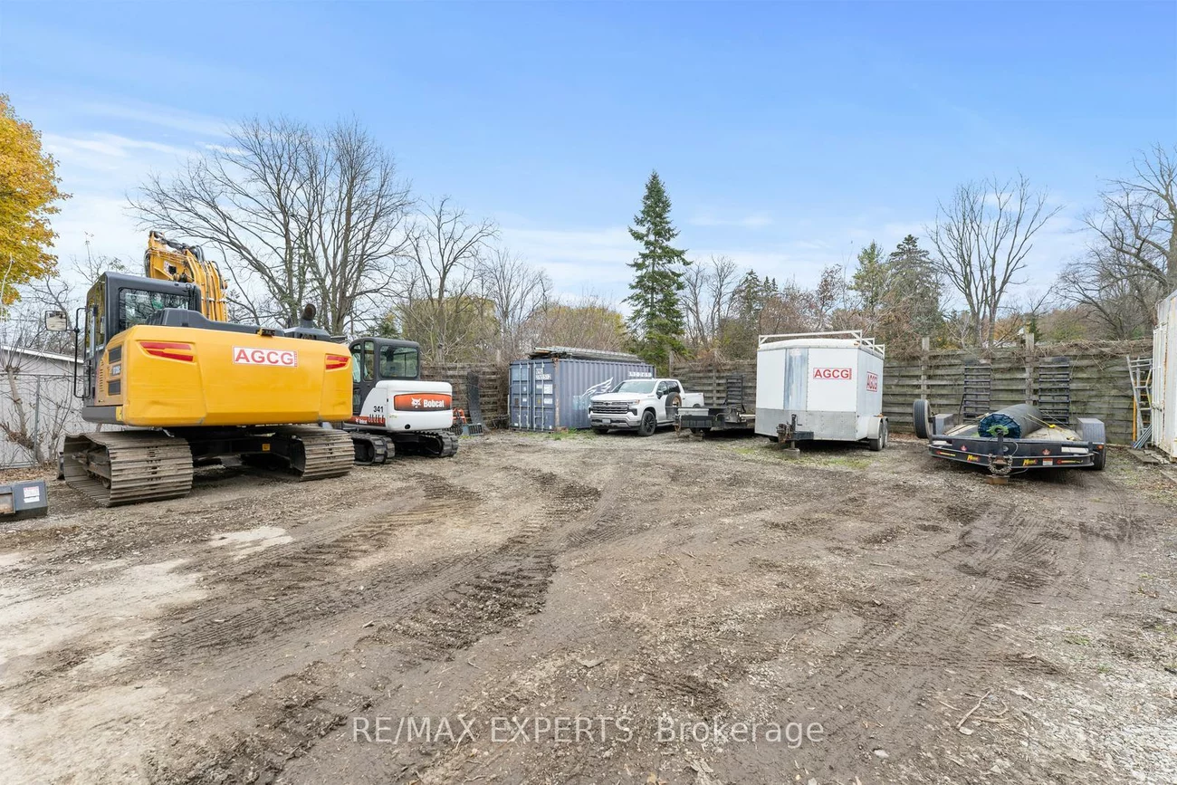142, King, Bolton East, Caledon