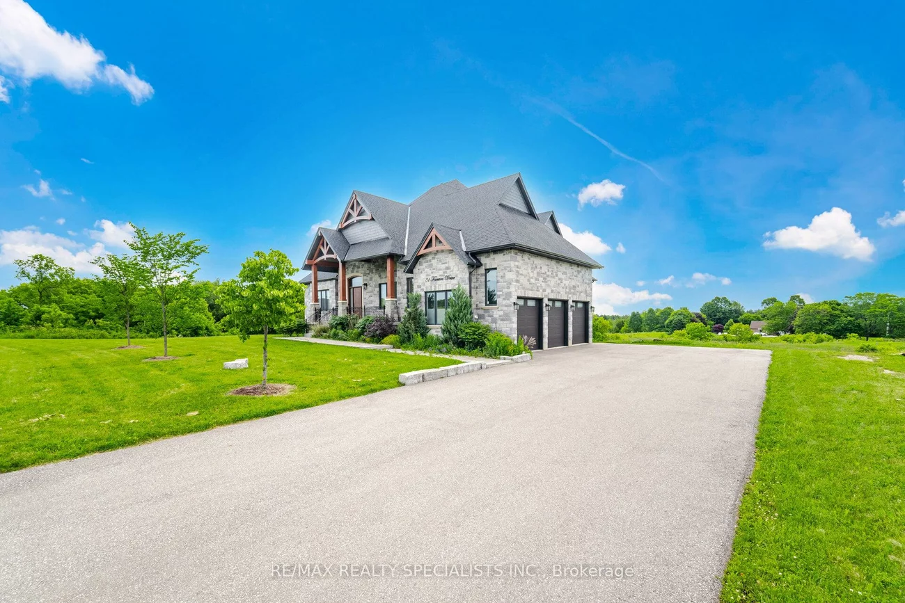 15835, Mount Wolfe, Palgrave, Caledon