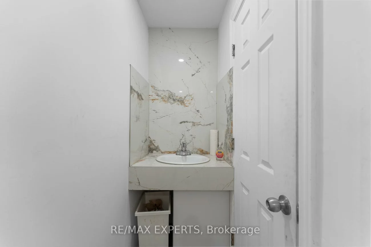 142, King, Bolton East, Caledon