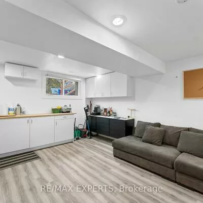 142, King, Bolton East, Caledon