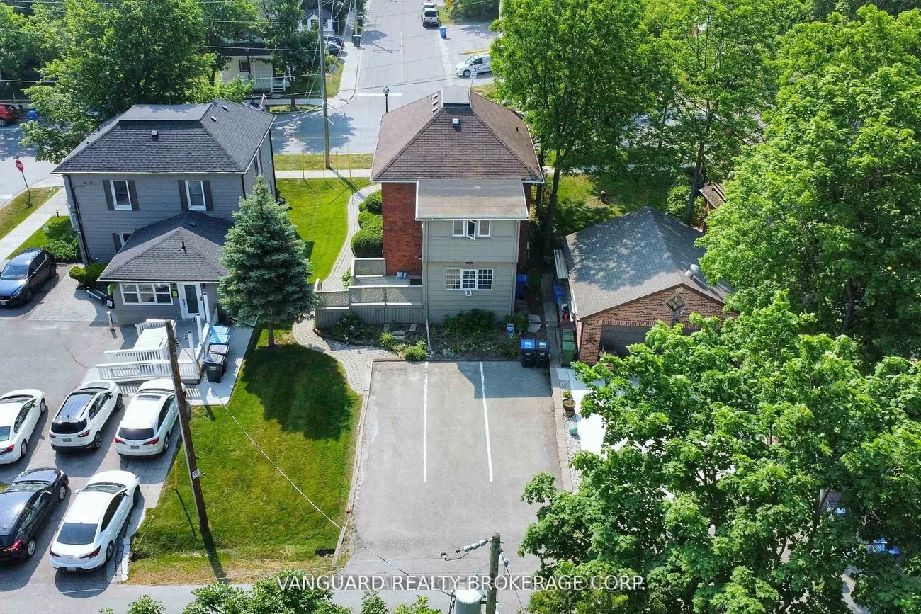 69, King, Bolton West, Caledon