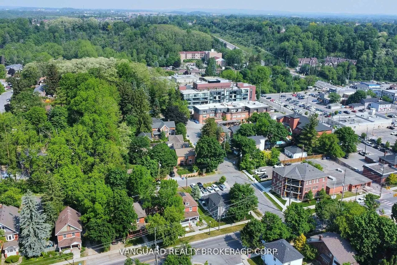 69, King, Bolton West, Caledon