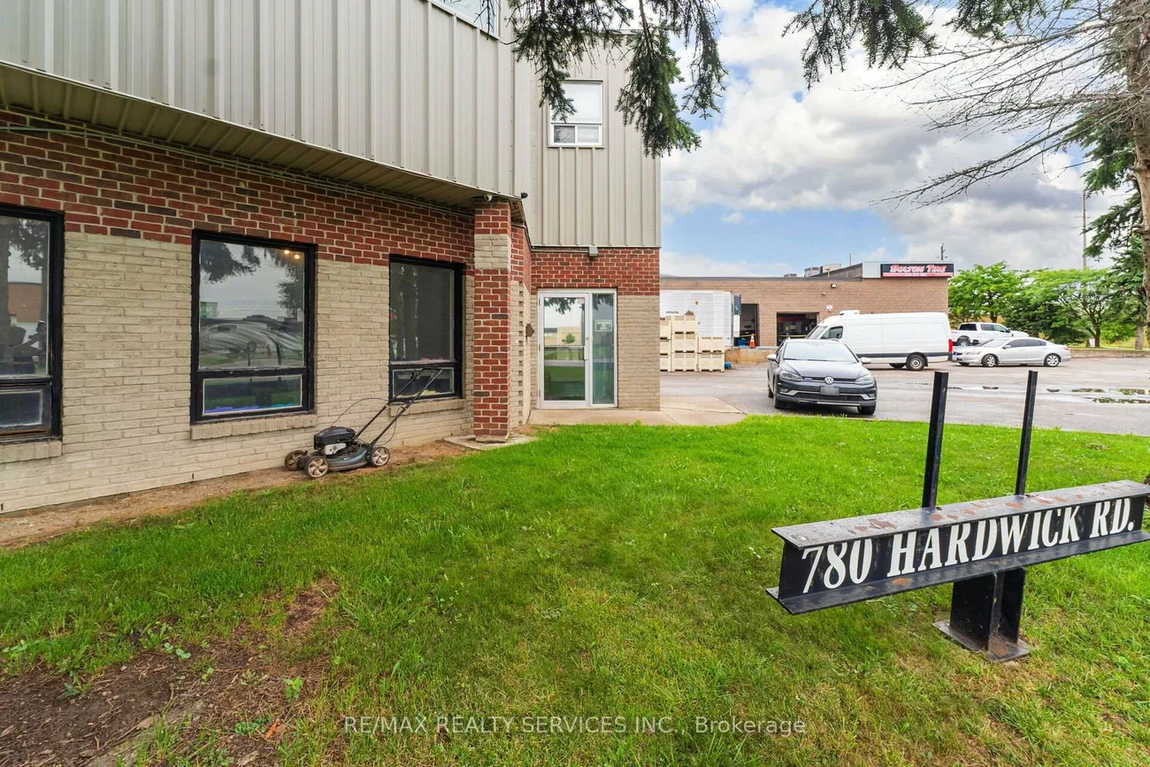 780, Hardwick, Bolton West, Caledon