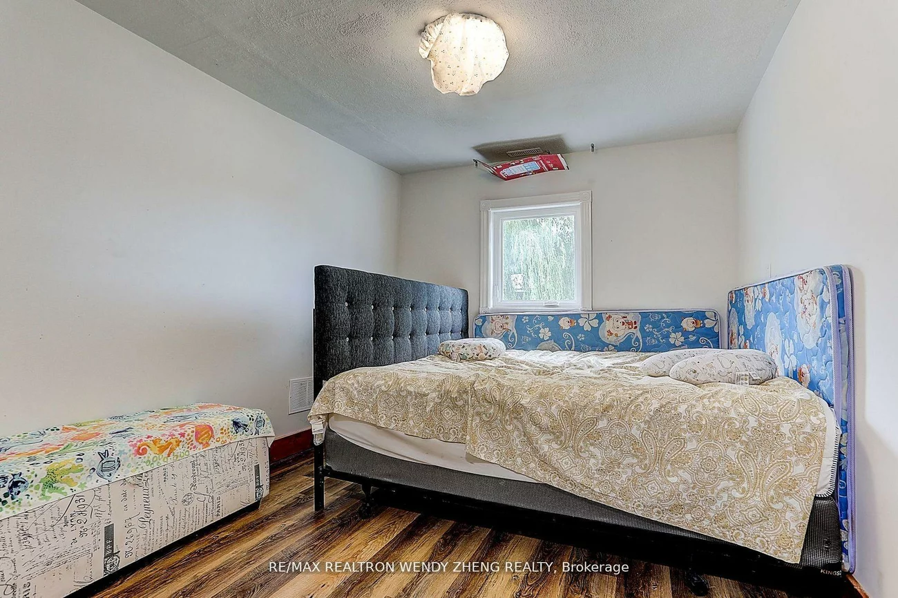 22478, Leslie, Rural East Gwillimbury, East Gwillimbury