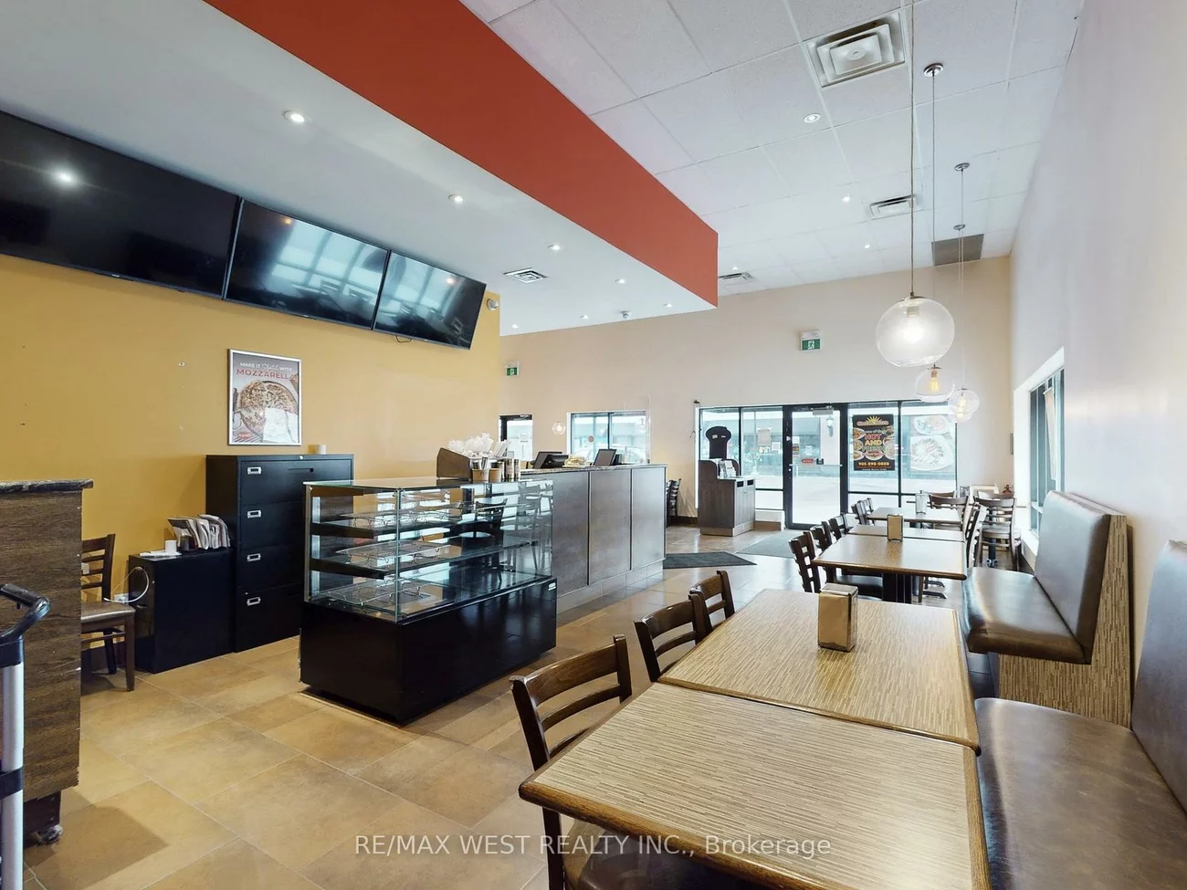 18279, Yonge, Rural East Gwillimbury, East Gwillimbury