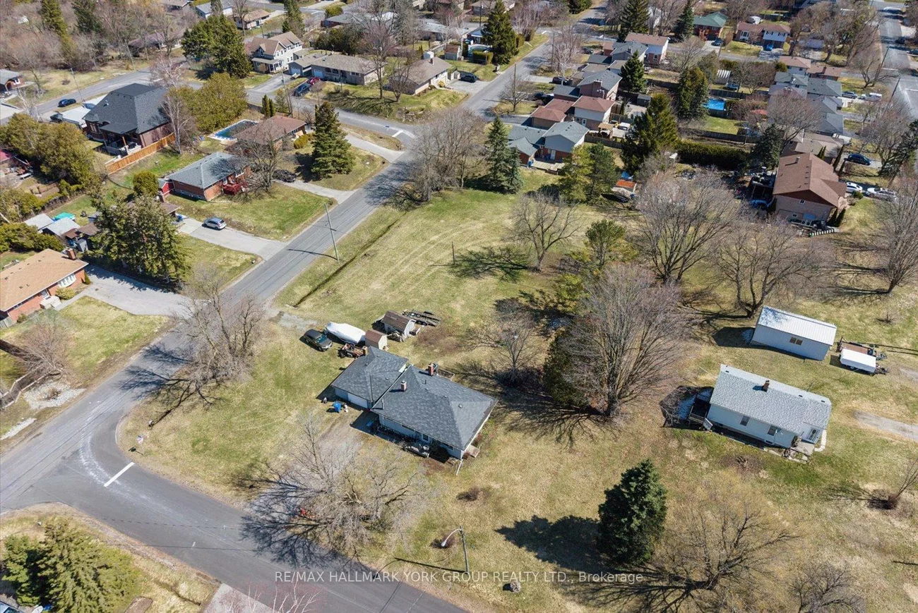 211, East, Holland Landing, East Gwillimbury