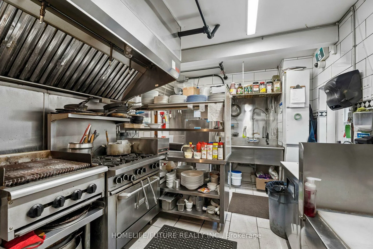 69, Main, Mt Albert, East Gwillimbury