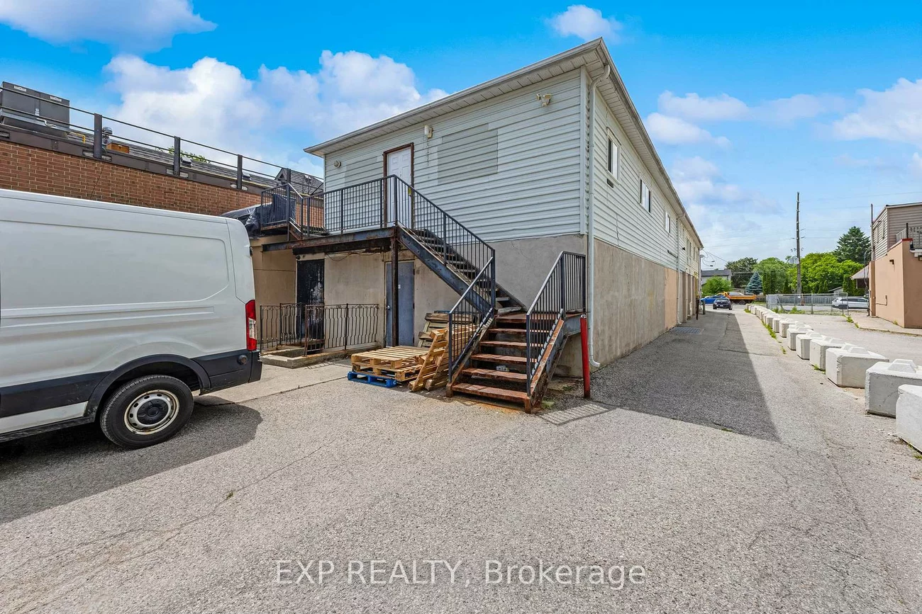 19423, Yonge, Holland Landing, East Gwillimbury