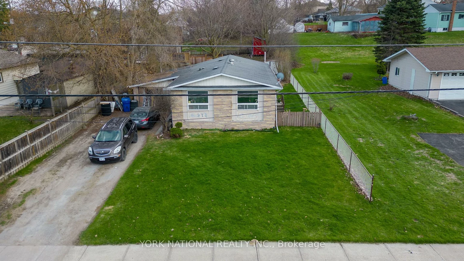 7, Bradford, Holland Landing, East Gwillimbury