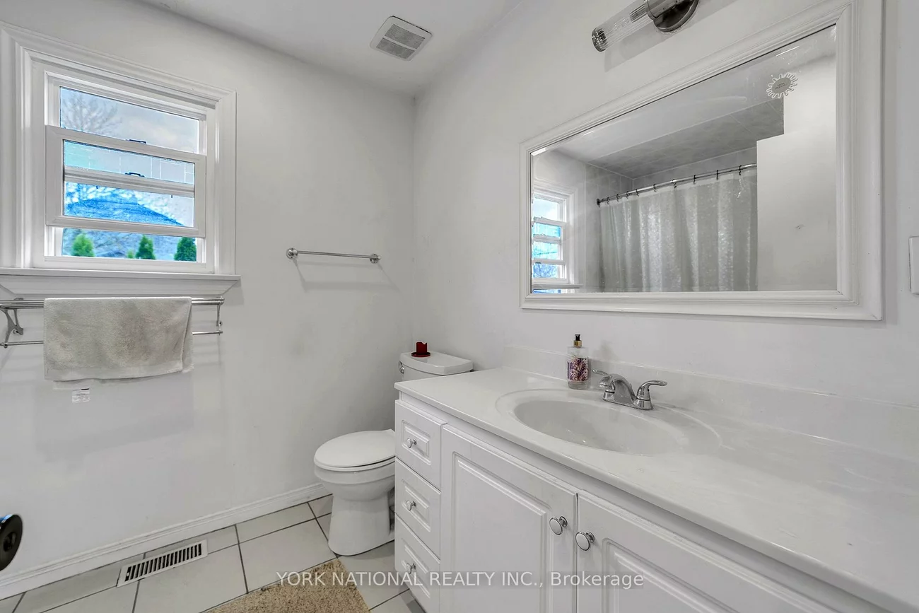 19392, Yonge, Holland Landing, East Gwillimbury