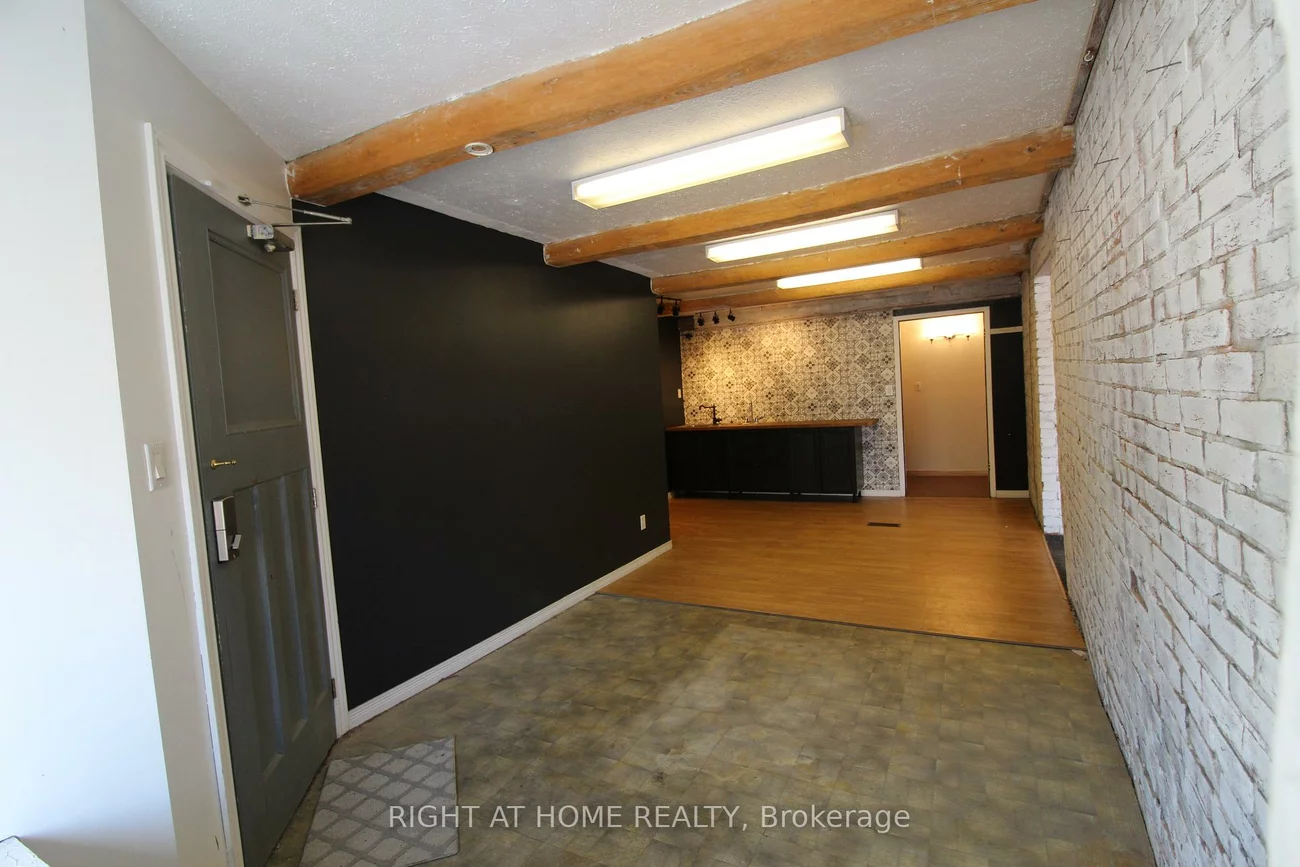 9, Queen, Cookstown, Innisfil