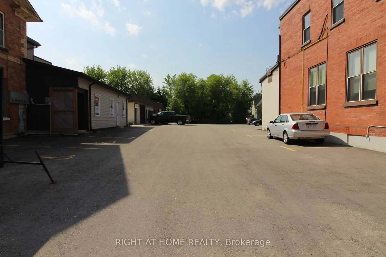 9, Queen, Cookstown, Innisfil