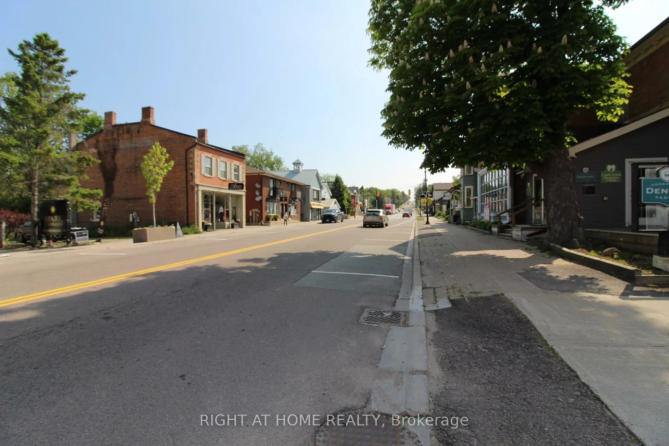 9, Queen, Cookstown, Innisfil