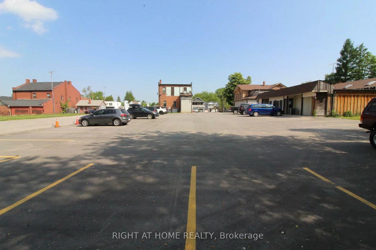 9, Queen, Cookstown, Innisfil