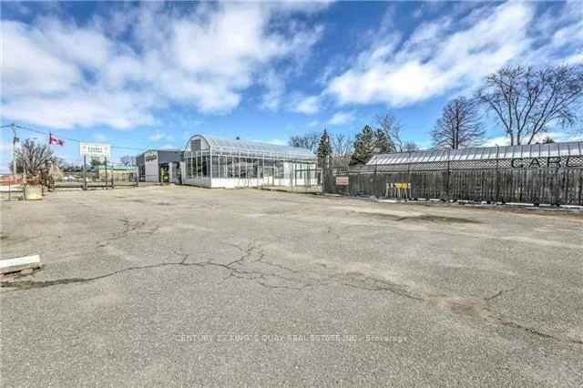 7935, Yonge, Stroud, Innisfil