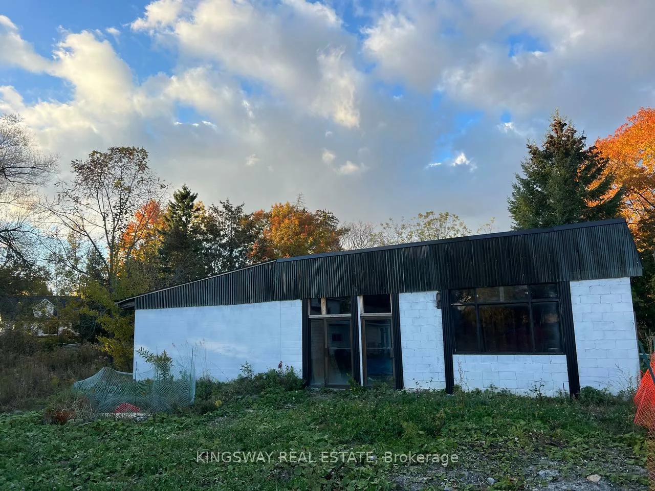 7804, Yonge, Stroud, Innisfil