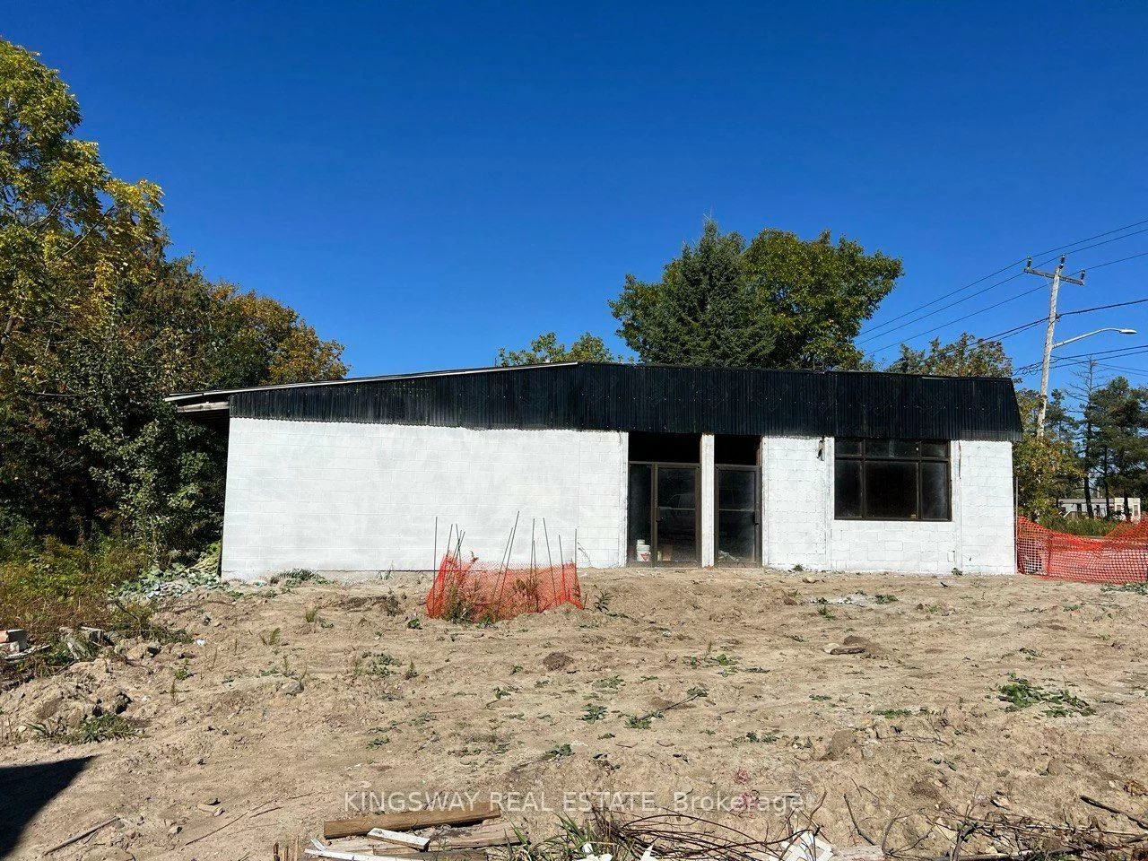 7804, Yonge, Stroud, Innisfil
