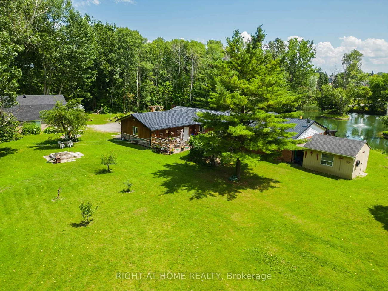 1114, Goshen, Alcona, Innisfil