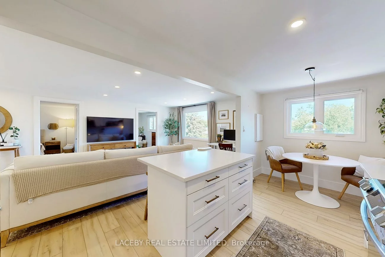 23, Queen, Cookstown, Innisfil