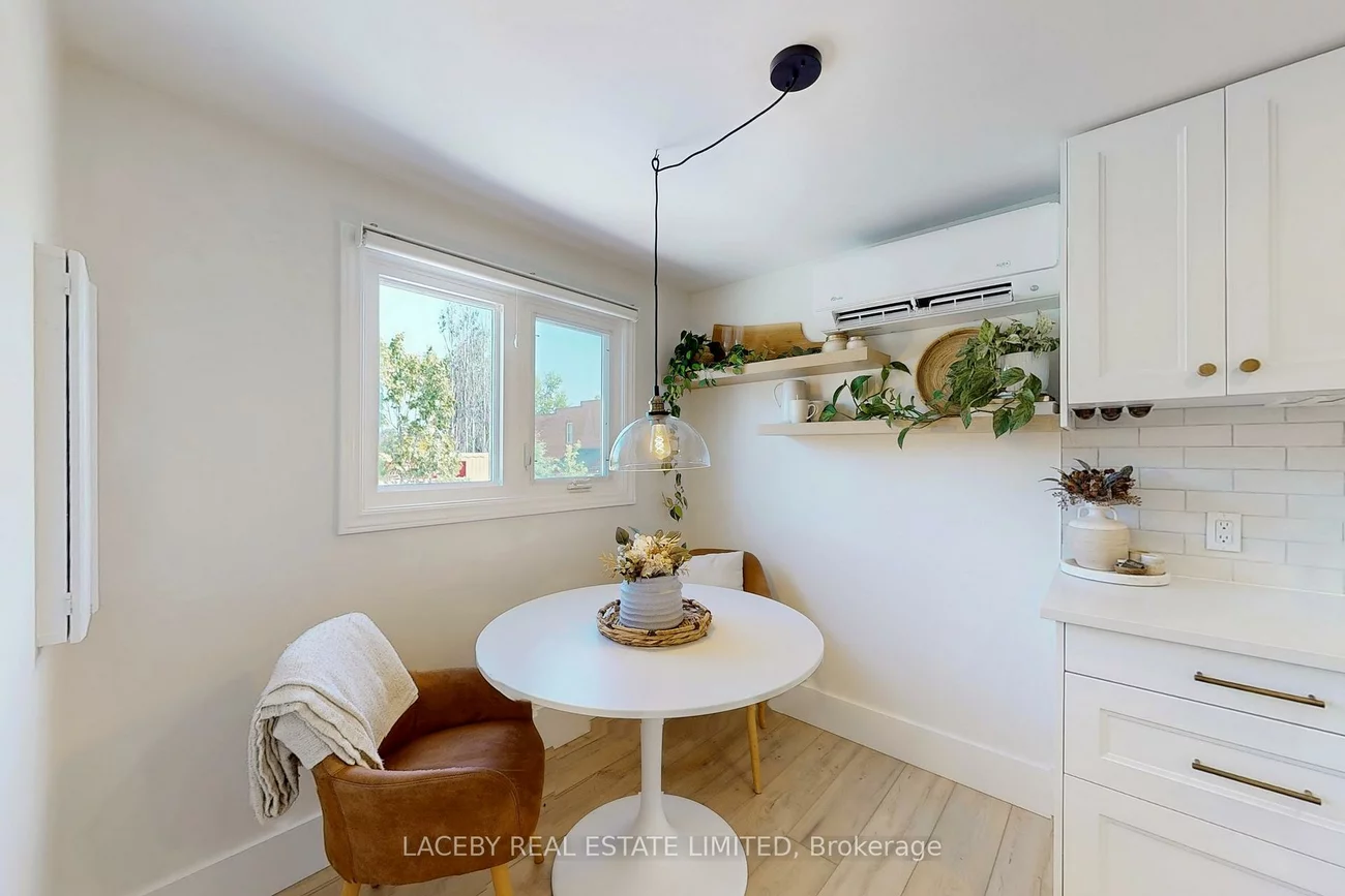23, Queen, Cookstown, Innisfil