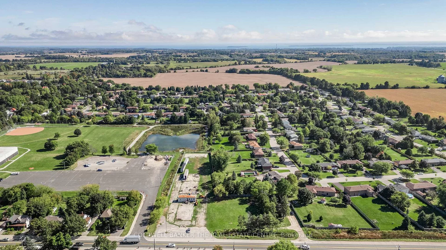 *7825-7813, 7825-7813 Yonge, Stroud, Innisfil