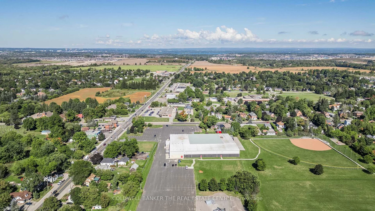 *7825-7813, 7825-7813 Yonge, Stroud, Innisfil