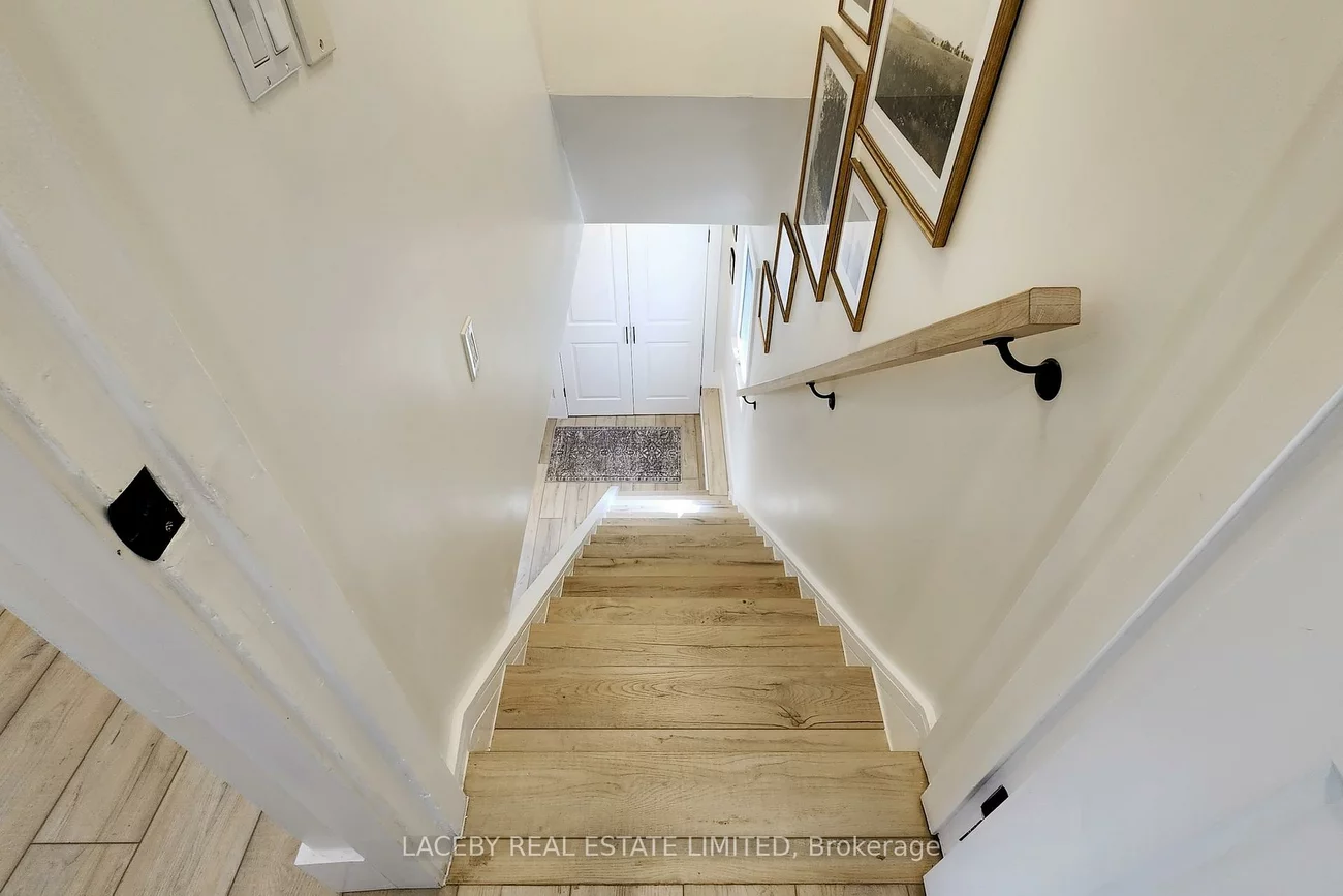 23, Queen, Cookstown, Innisfil