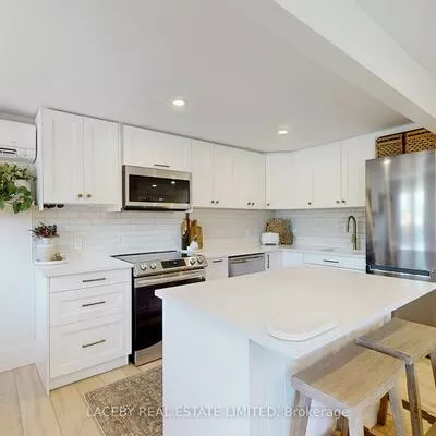 23, Queen, Cookstown, Innisfil