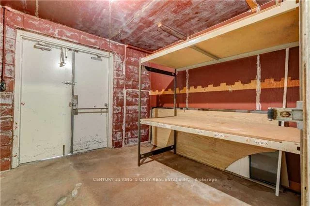 7935, YONGE, Stroud, Innisfil