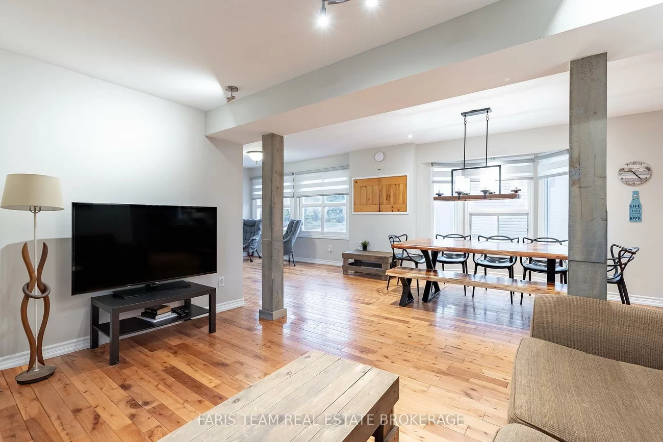 687, Innisfil Beach Road, Alcona, Innisfil