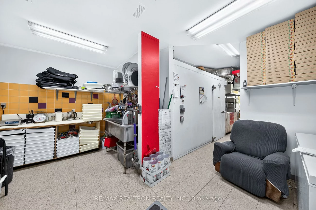 990, Innisfil Beach, Alcona, Innisfil