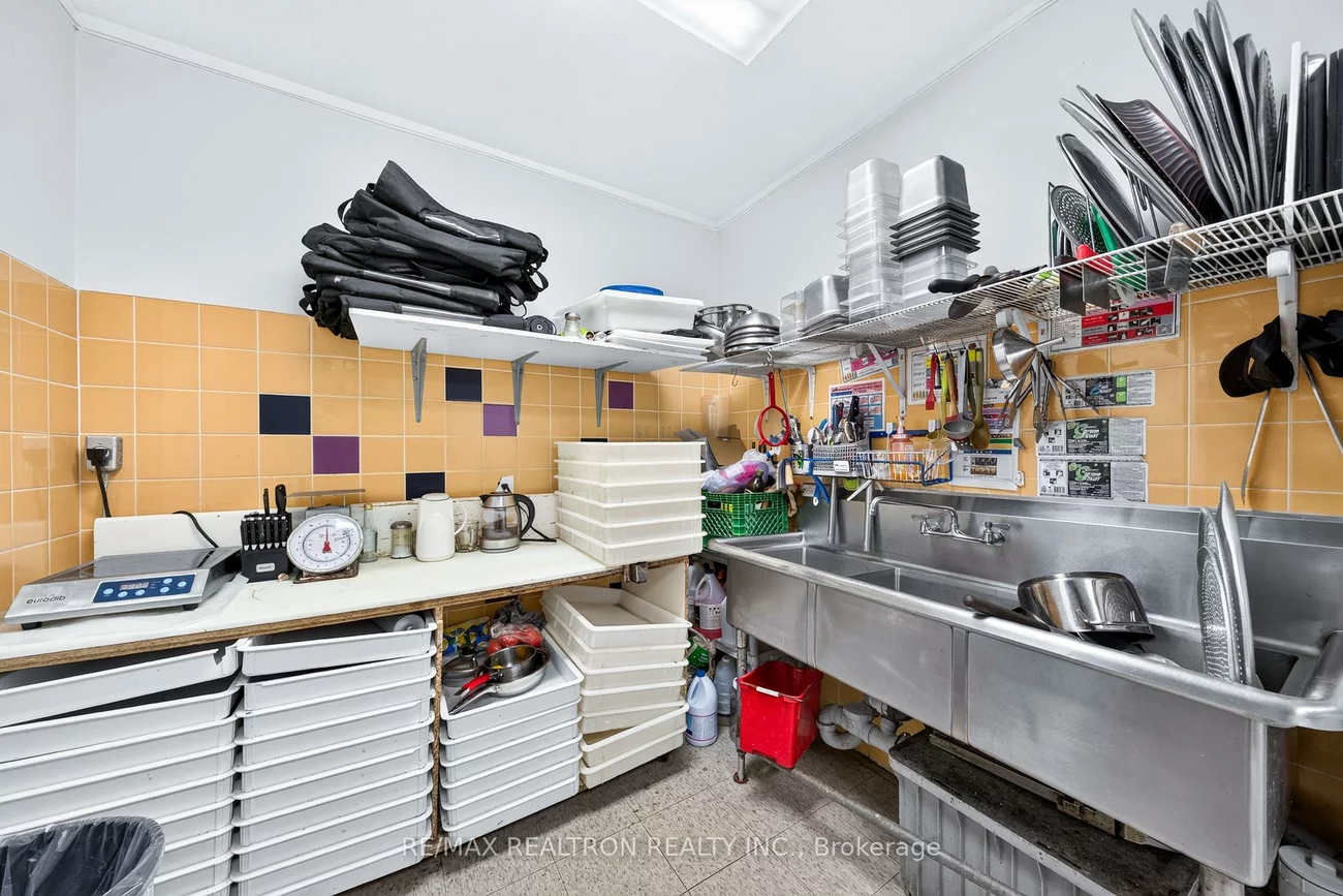 990, Innisfil Beach, Alcona, Innisfil