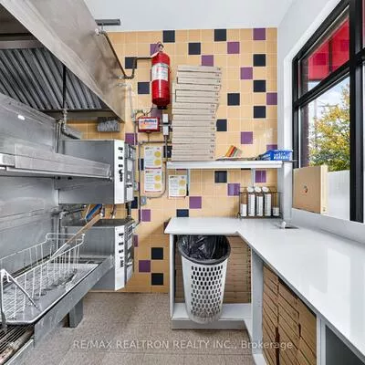 990, Innisfil Beach, Alcona, Innisfil