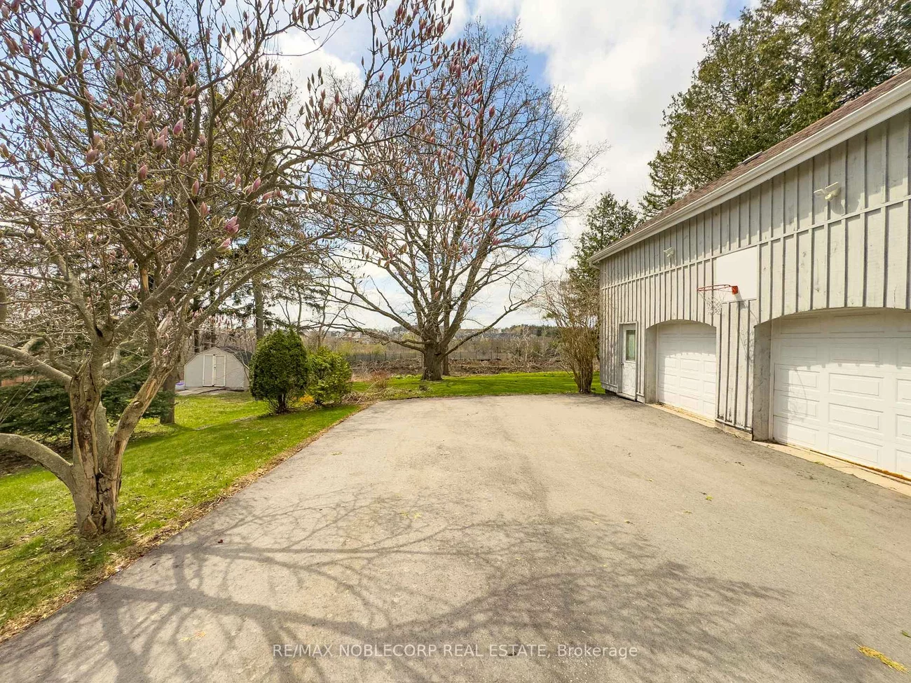 12958, Keele, King City, King