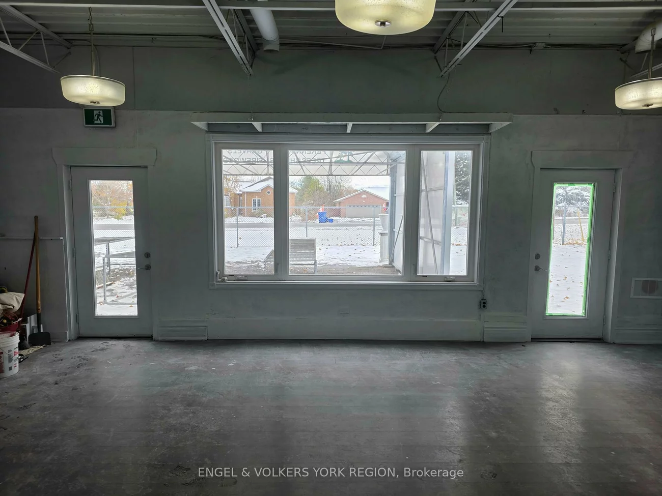 1344, Wellington, Rural King, King