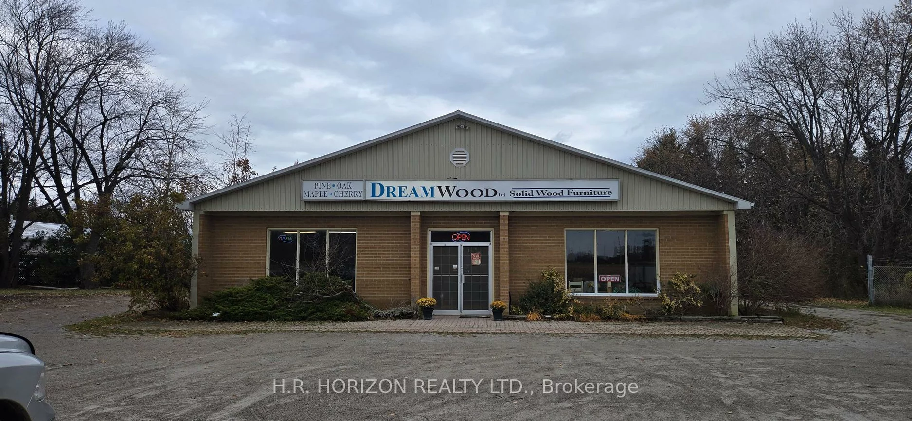 13785, Hwy 27, Rural King, King