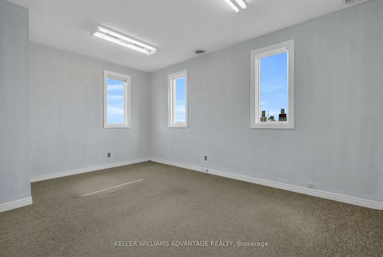 17250, Highway 27, Schomberg, King