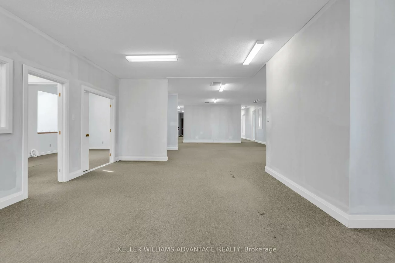 17250, Highway 27, Schomberg, King