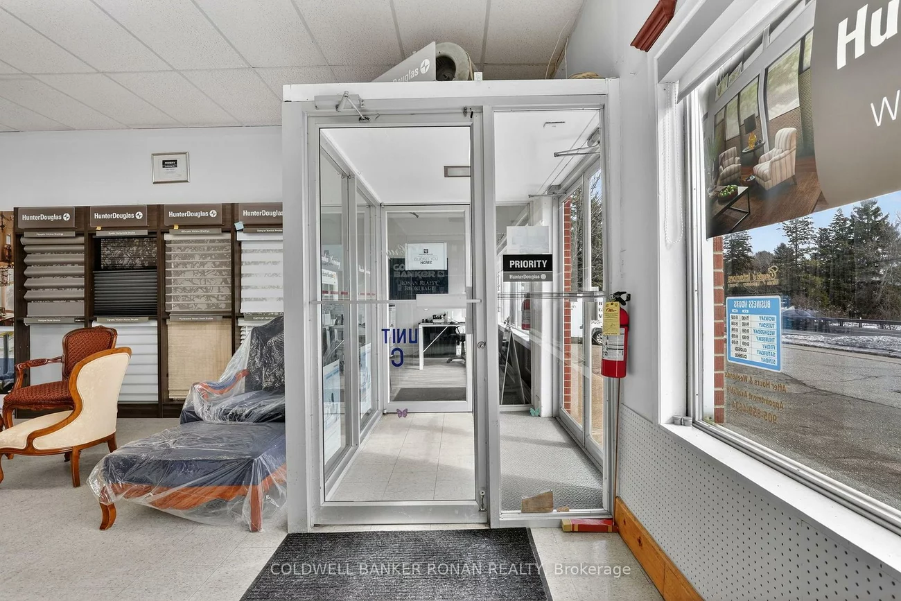 5870 King, King, Nobleton, King