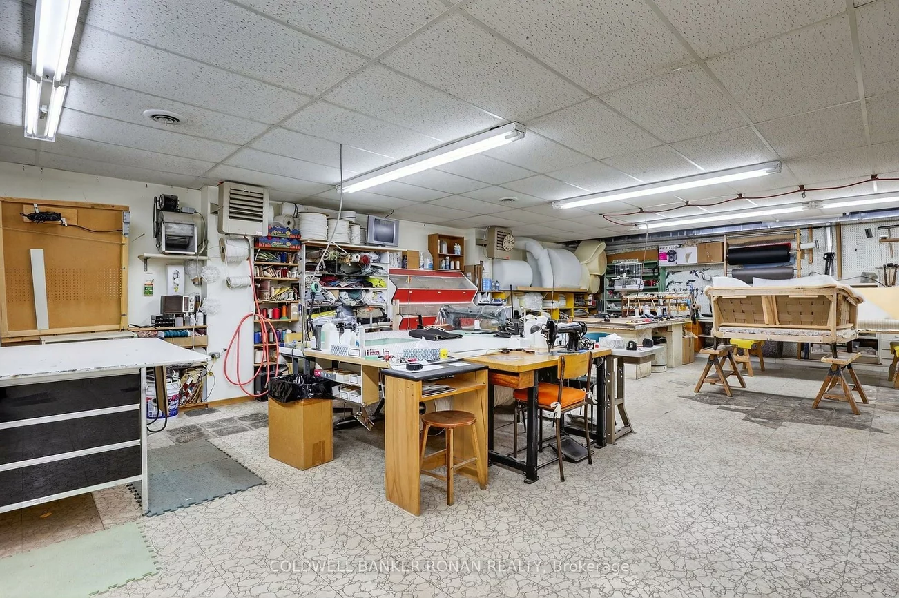 5870 King, King, Nobleton, King