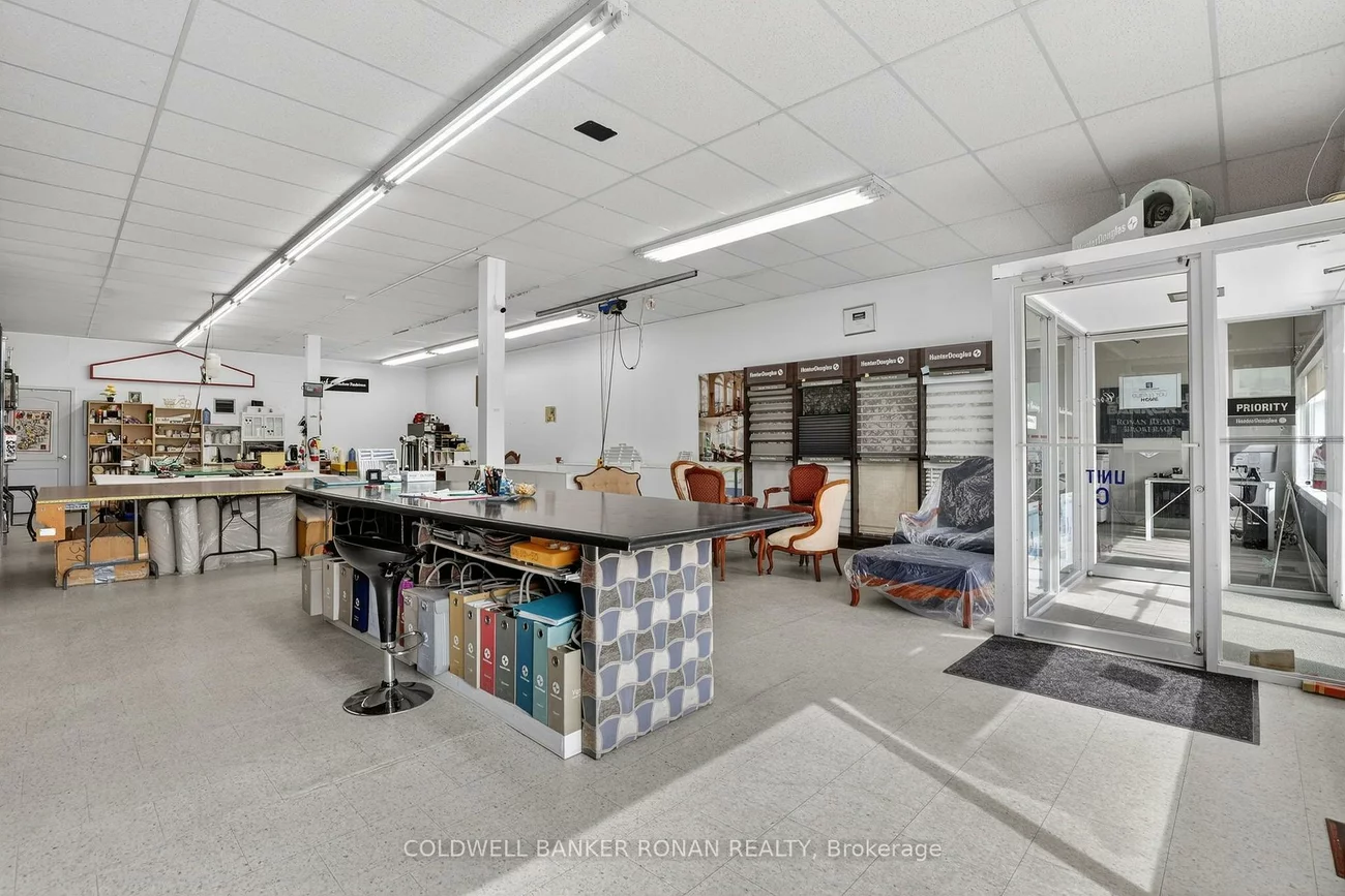 5870 King, King, Nobleton, King