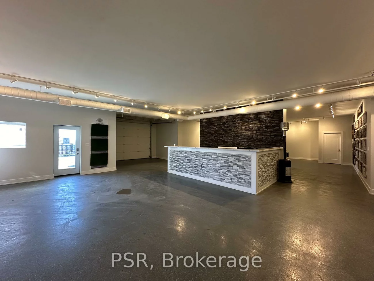7195, Highway 9, Schomberg, King
