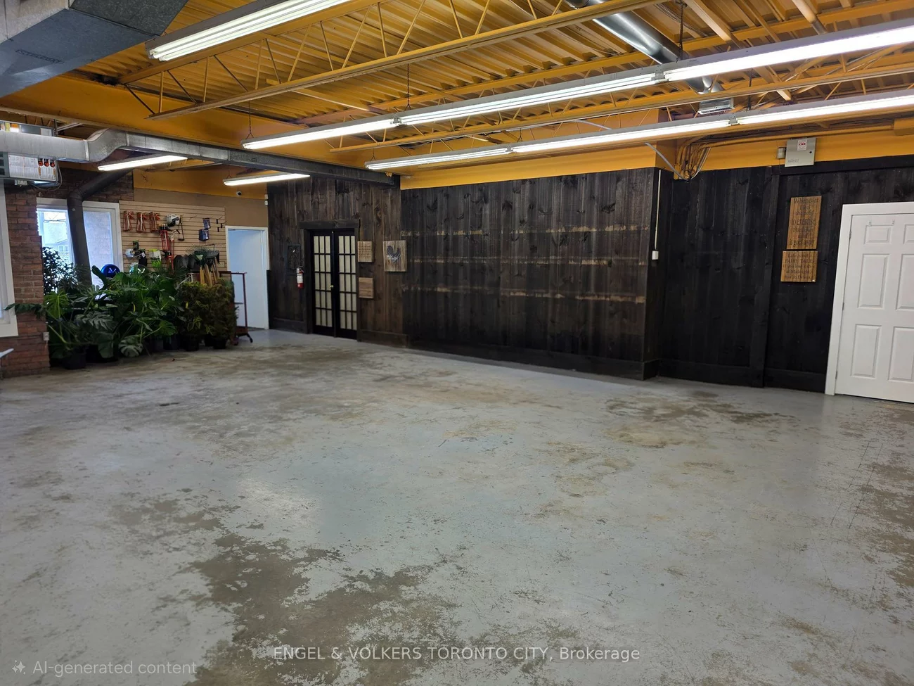 1344, Wellington, Rural King, King