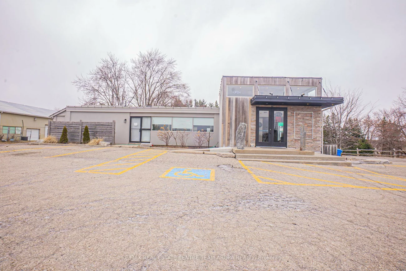 13775, Highway 27, Schomberg, King