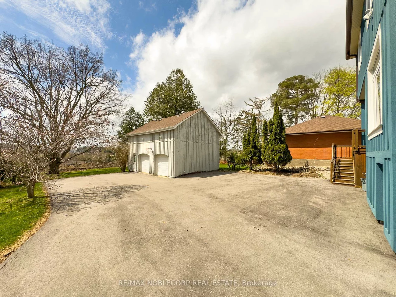 12958, Keele, King City, King