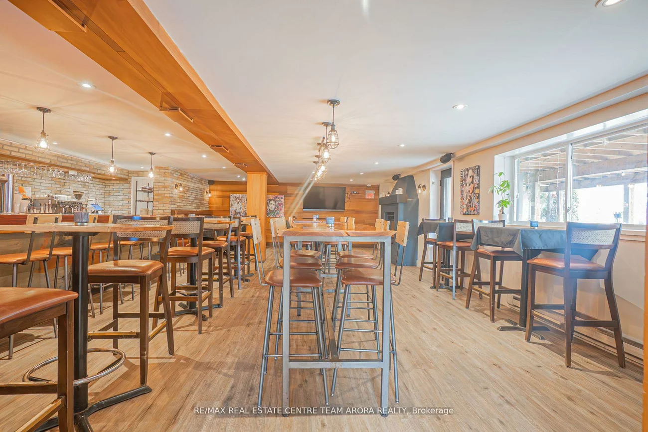13775, Highway 27, Schomberg, King