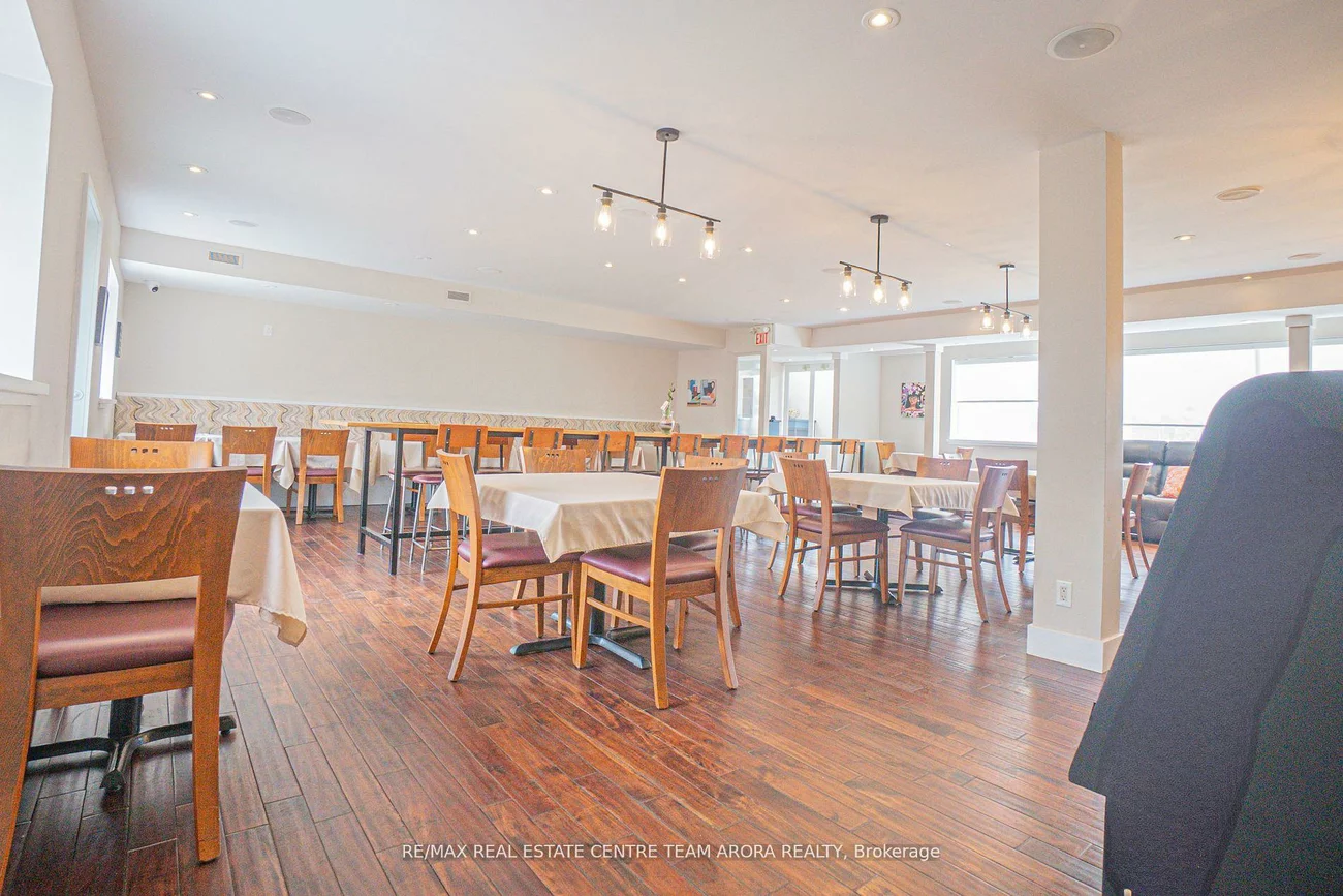 13775, Highway 27, Schomberg, King