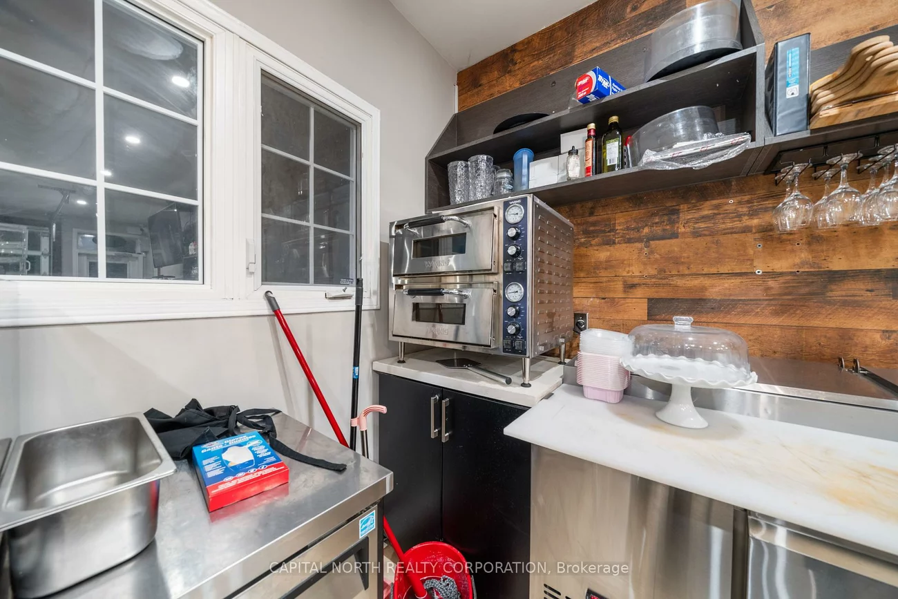 12975, Keele, King City, King